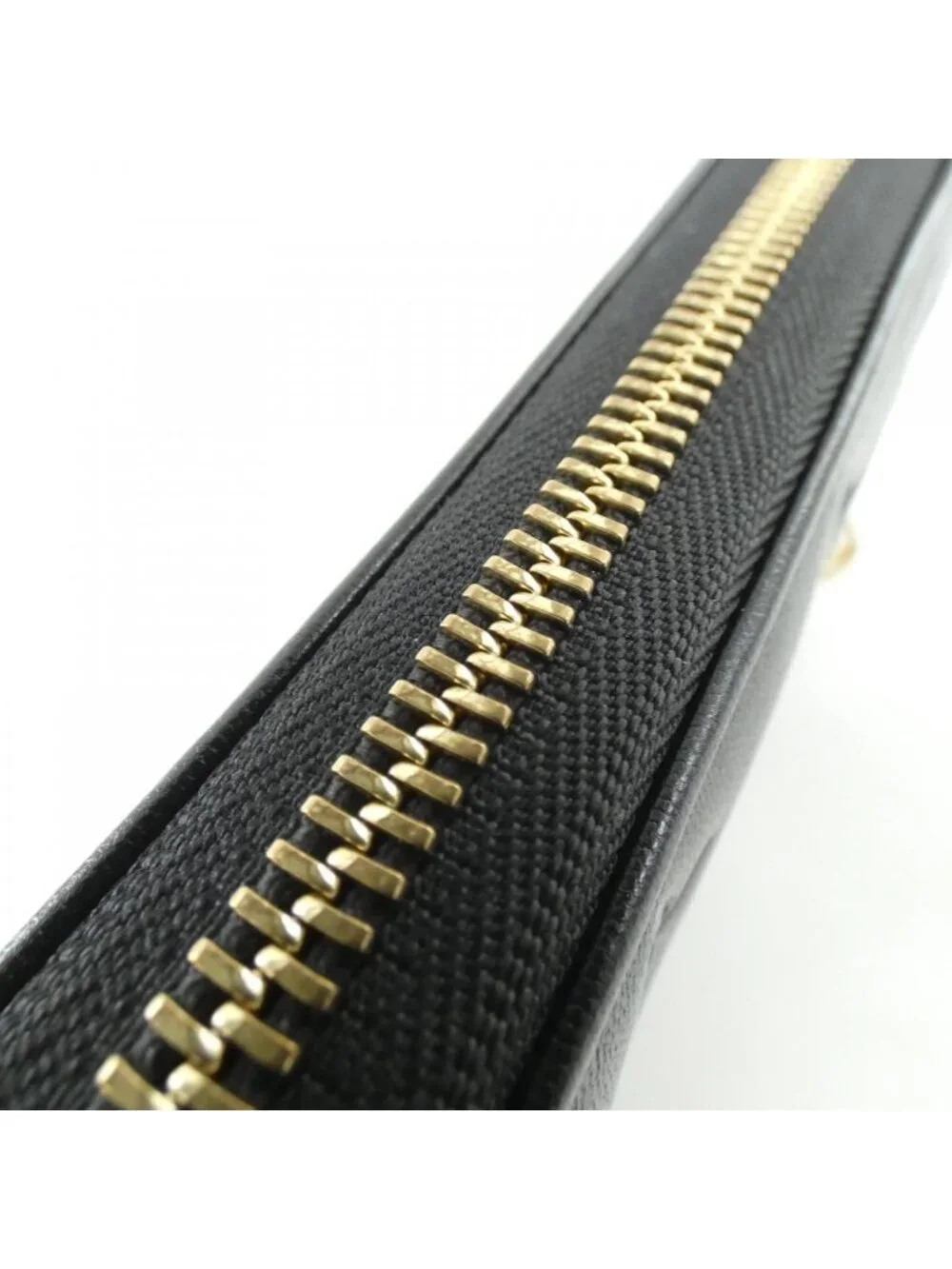 Louis Vuitton Cousin Zippy Wallet